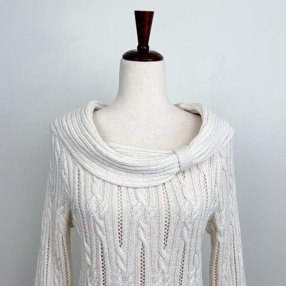 White House Black Market Cable Knit Metallic Sweater NWT - Picture 1 of 8